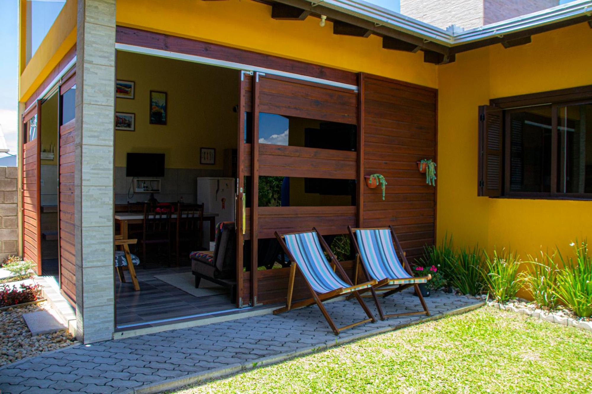A Casa Amarela - Conforto E Tranquilidade Proximo Ao Mar